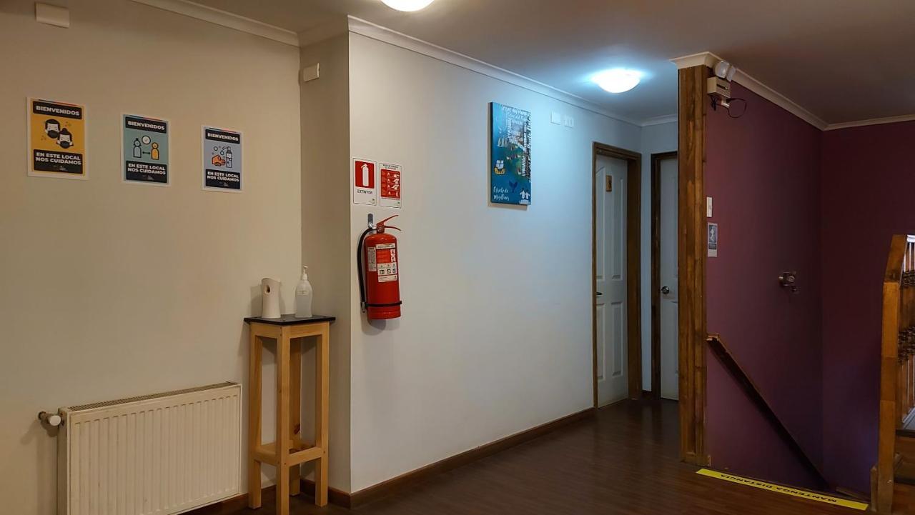 Hostal La Base ปวยร์โตนาตาเลส ภายนอก รูปภาพ