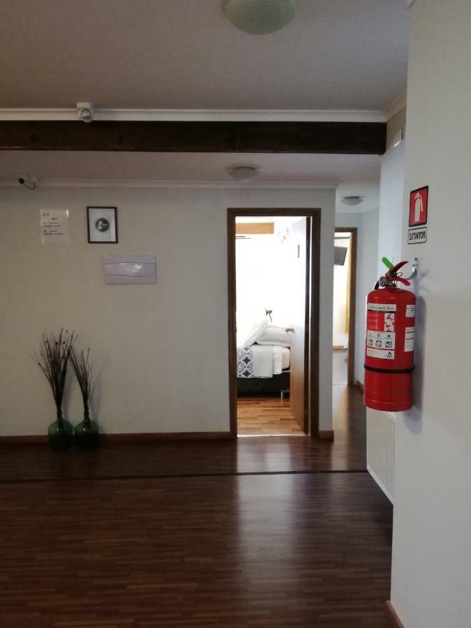 Hostal La Base ปวยร์โตนาตาเลส ภายนอก รูปภาพ