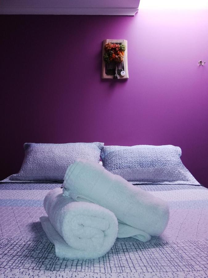 Hostal La Base ปวยร์โตนาตาเลส ภายนอก รูปภาพ